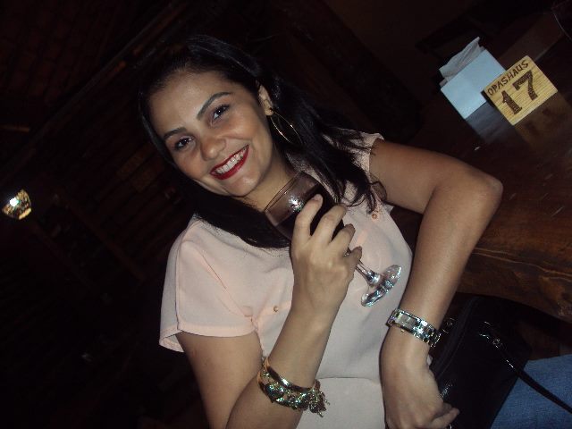 escritora Luciana Carvalho dos Reis